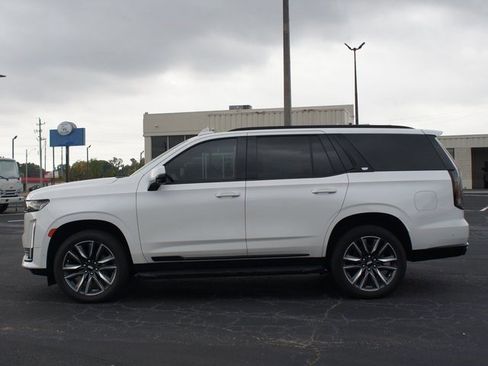 Certified 2021 Cadillac Escalade Sport image 15