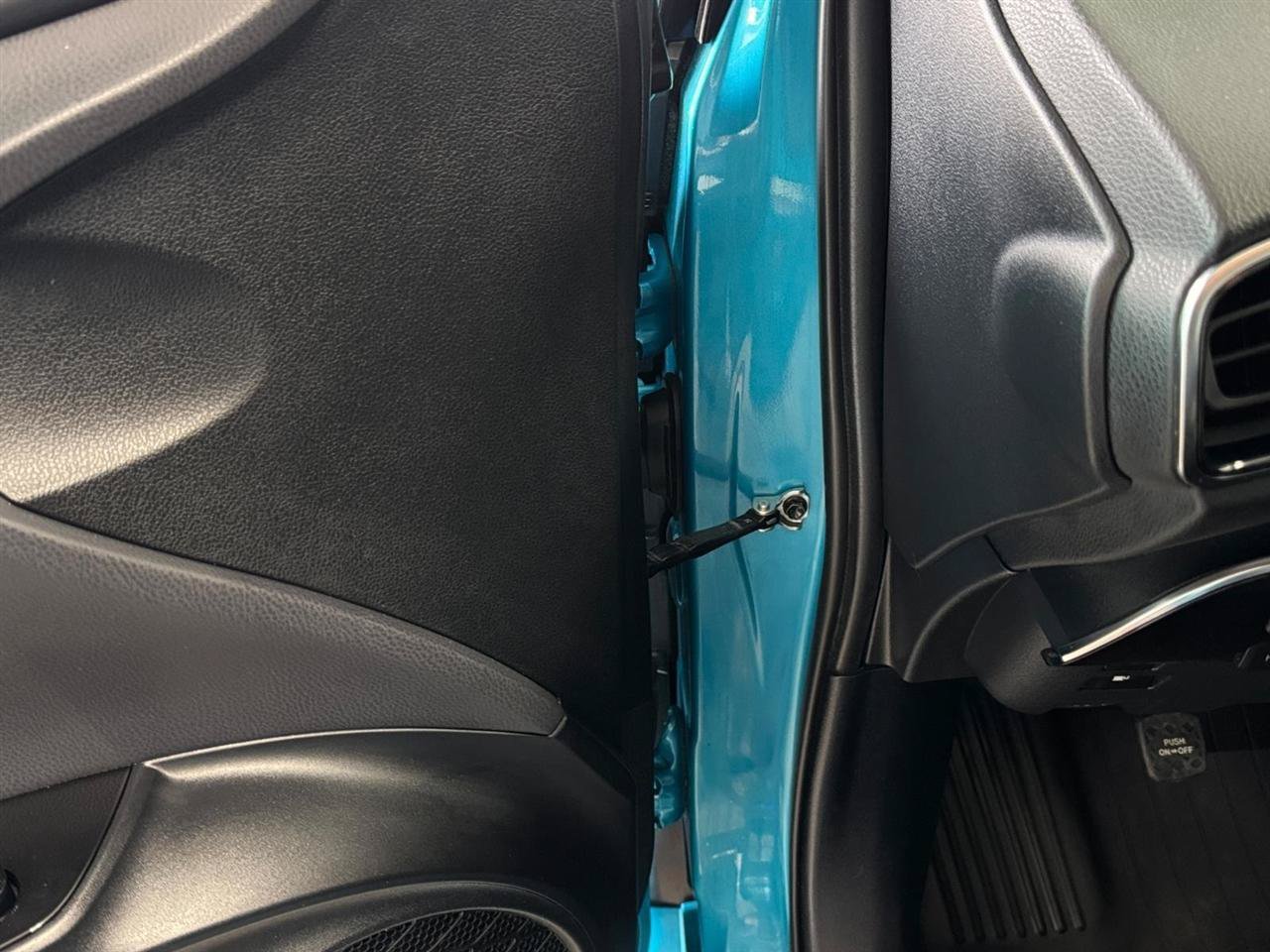 Used 2018 Toyota Prius Prime Advanced FWD image 22