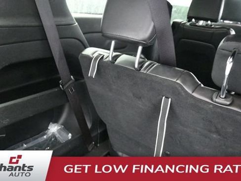Used 2025 Chrysler Pacifica Select FWD image 20