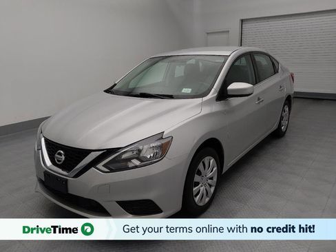 Used 2019 Nissan Sentra S image 1