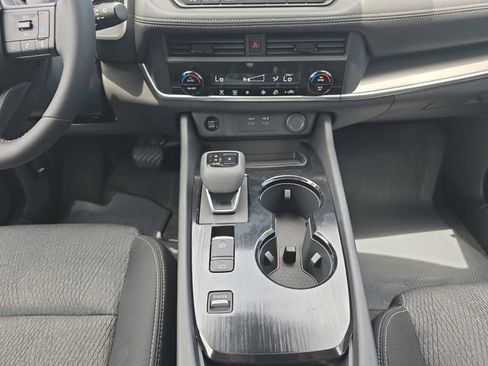 New 2026 Nissan Rogue SV FWD image 3