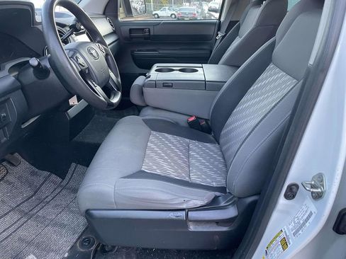Used 2019 Toyota Tundra SR5 image 28