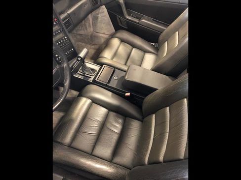Used 1990 Cadillac Allante FWD image 11