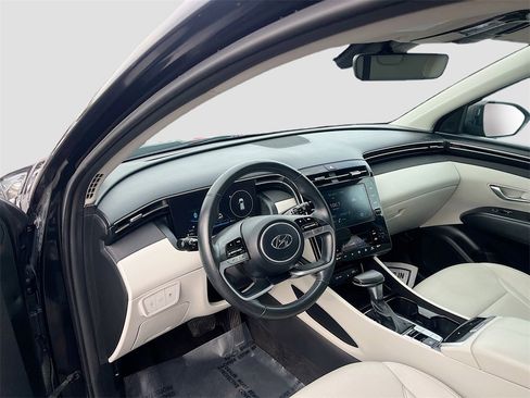 Used 2023 Hyundai Tucson SEL w/ Convenience Package image 9