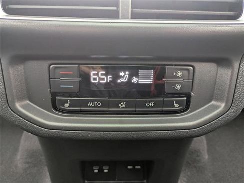 Used 2024 Volkswagen Atlas SEL Premium R-Line AWD/4WD image 18