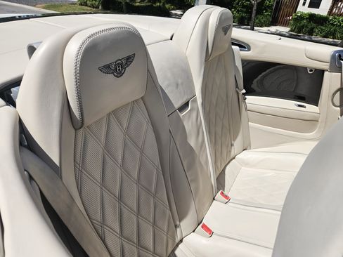 Used 2013 Bentley Continental GT AWD/4WD image 28
