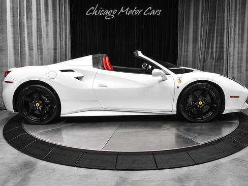 Used 2018 Ferrari 488 Spider RWD image 47