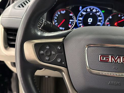 Used 2022 GMC Terrain Denali w/ Black Diamond Edition AWD/4WD image 38