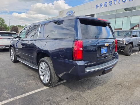 Used 2020 Chevrolet Suburban Premier AWD/4WD image 3