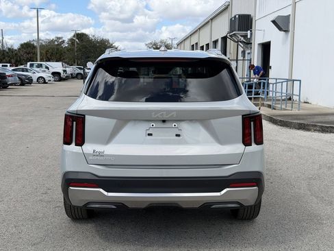 New 2026 Kia Sorento S AWD/4WD image 5