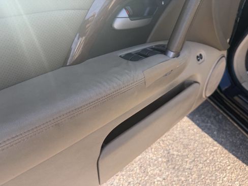 Used 2005 Acura RL image 31