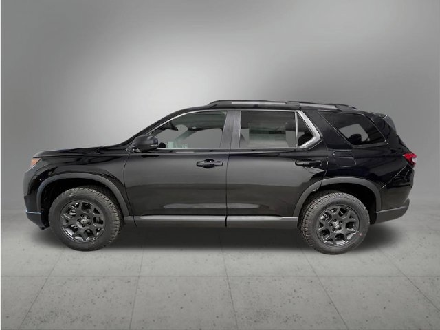 New 2026 Honda Pilot TrailSport image 2