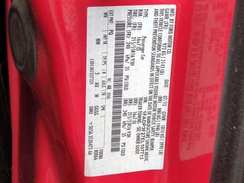 Used 2014 Ford Focus SE w/ SE Sport Package image 36