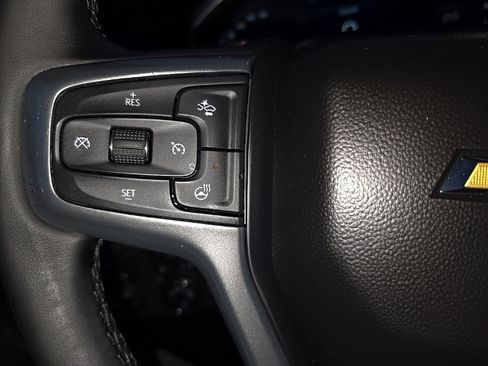 Used 2023 Chevrolet Silverado 1500 LT image 10