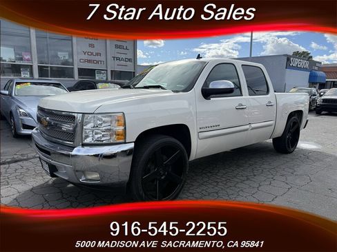 Used 2013 Chevrolet Silverado 1500 LT image 3