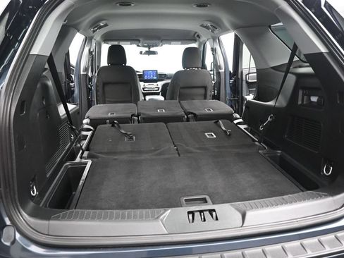 Certified 2023 Ford Explorer XLT RWD image 25