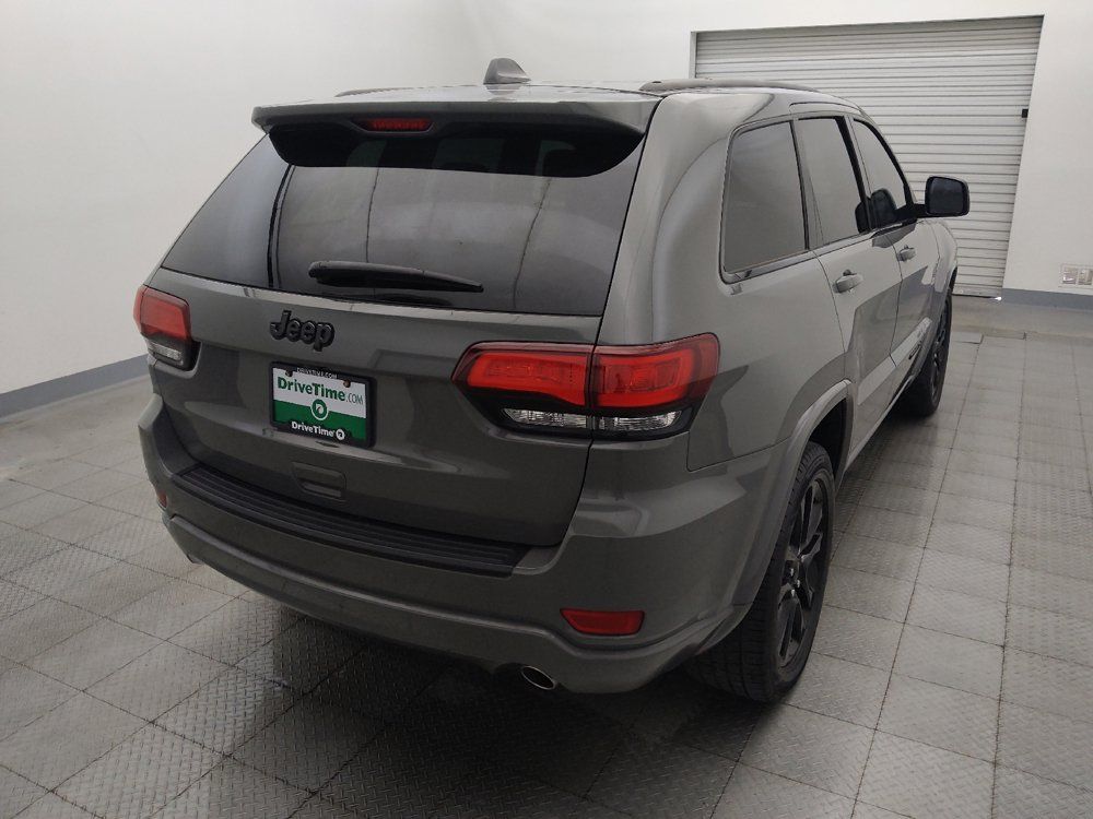 Used 2021 Jeep Grand Cherokee Laredo X RWD image 7