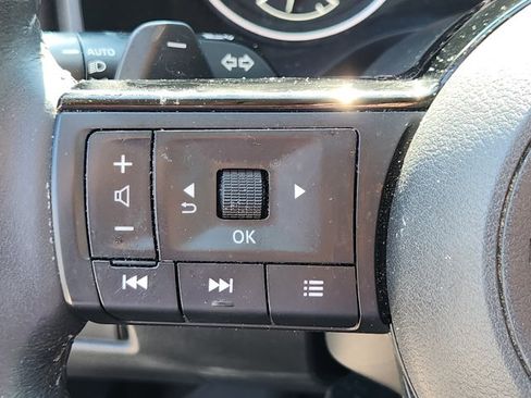 Certified 2023 Nissan Rogue SV w/ SV Premium Package AWD/4WD image 23