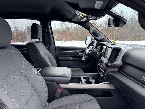 Used 2019 RAM 1500 Big Horn image 31