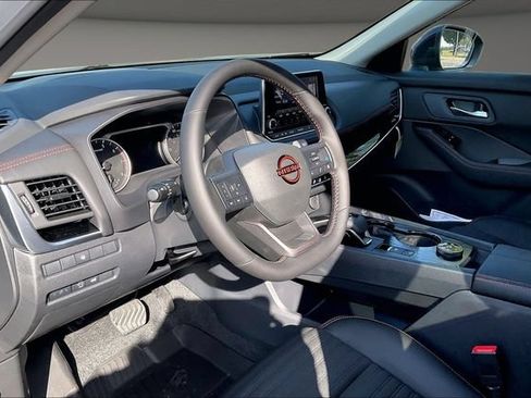 New 2026 Nissan Rogue SV w/ Rock Creek Premium Package AWD/4WD image 7