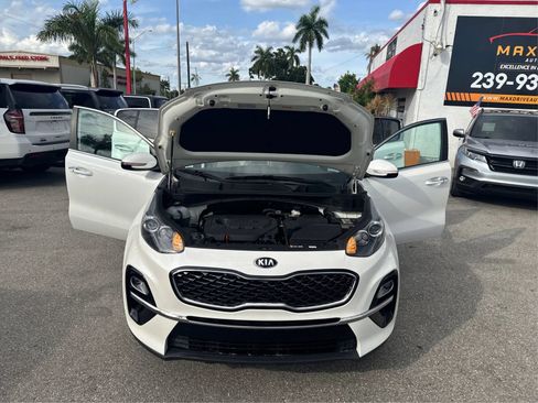Used 2020 Kia Sportage EX FWD image 11