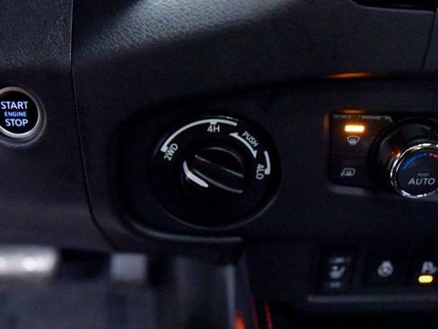 Used 2023 Nissan Frontier PRO-4X w/ Pro-4X Premium Package image 27