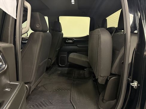 Used 2024 Chevrolet Silverado 1500 RST w/ Z71 Off-Road Package image 21