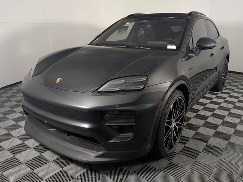 New 2026 Porsche Macan 4S Electric image 1