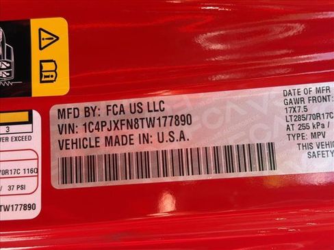 Used 2026 Jeep Wrangler Unlimited Rubicon AWD/4WD image 28