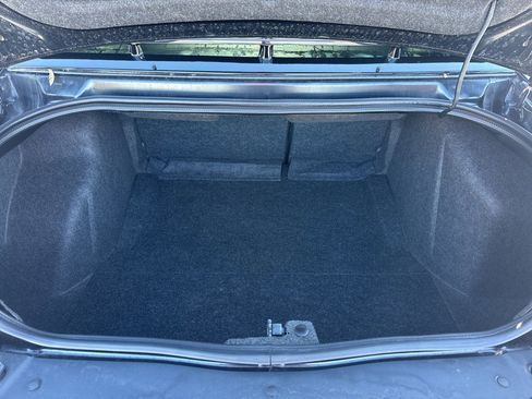 Used 2014 Dodge Challenger SRT8 image 31