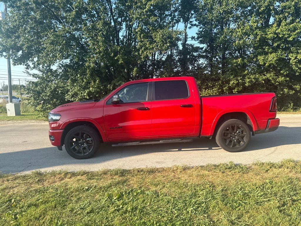 Used 2025 RAM 1500 Laramie w/ Night Edition AWD/4WD image 3