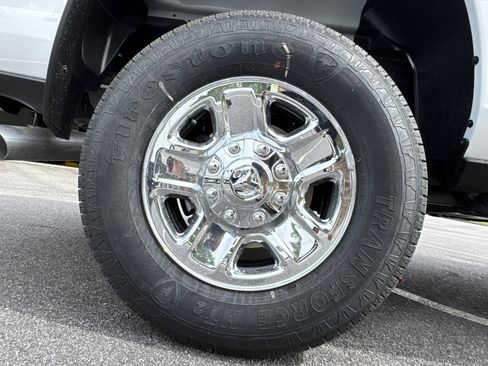 New 2026 RAM 2500 Tradesman AWD/4WD image 18