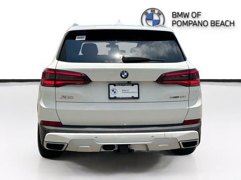 Used 2022 BMW X5 sDrive40i w/ Premium Package RWD image 6
