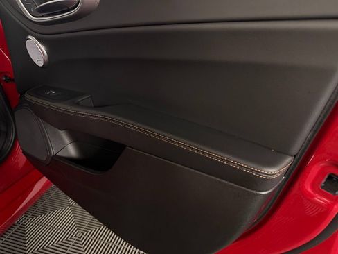 Used 2025 Alfa Romeo Giulia w/ Driving Assist Package RWD image 34