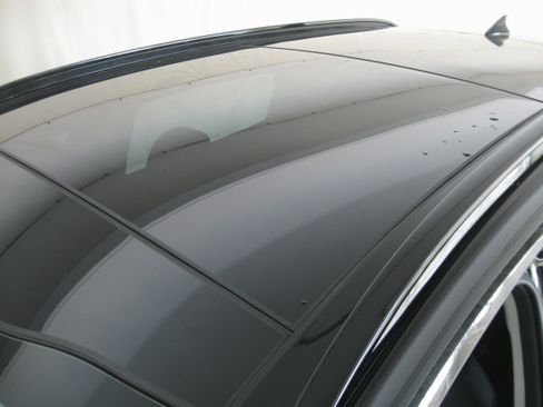 Used 2024 Kia Sportage SX Prestige image 23