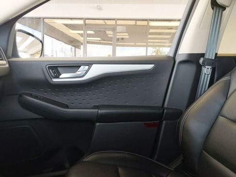 Used 2020 Ford Escape SEL AWD/4WD image 24