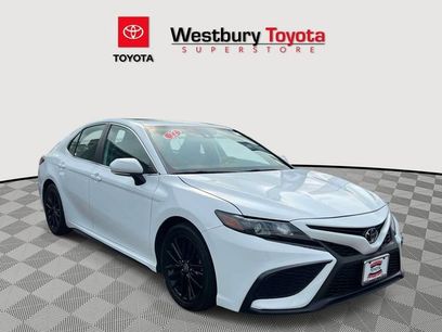 Used 2022 Toyota Camry SE w/ Cold Weather Package