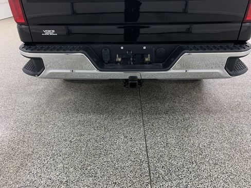 Used 2019 Chevrolet Silverado 1500 LTZ w/ LTZ Plus Package AWD/4WD image 33