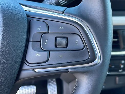 Used 2024 Buick Encore GX Sport Touring w/ Advanced Technology Package image 19