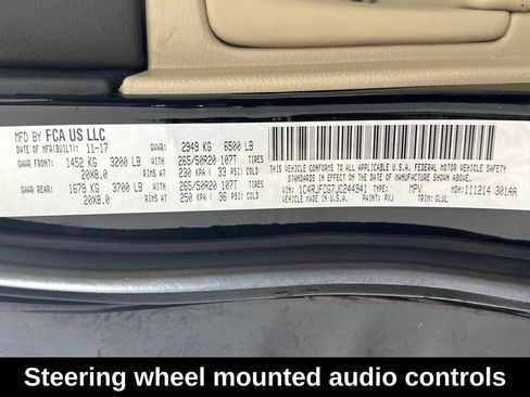 Used 2018 Jeep Grand Cherokee Overland AWD/4WD image 9