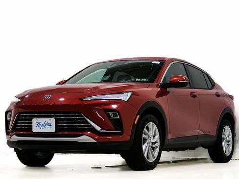 Used 2024 Buick Envista Preferred w/ Convenience II Package image 3