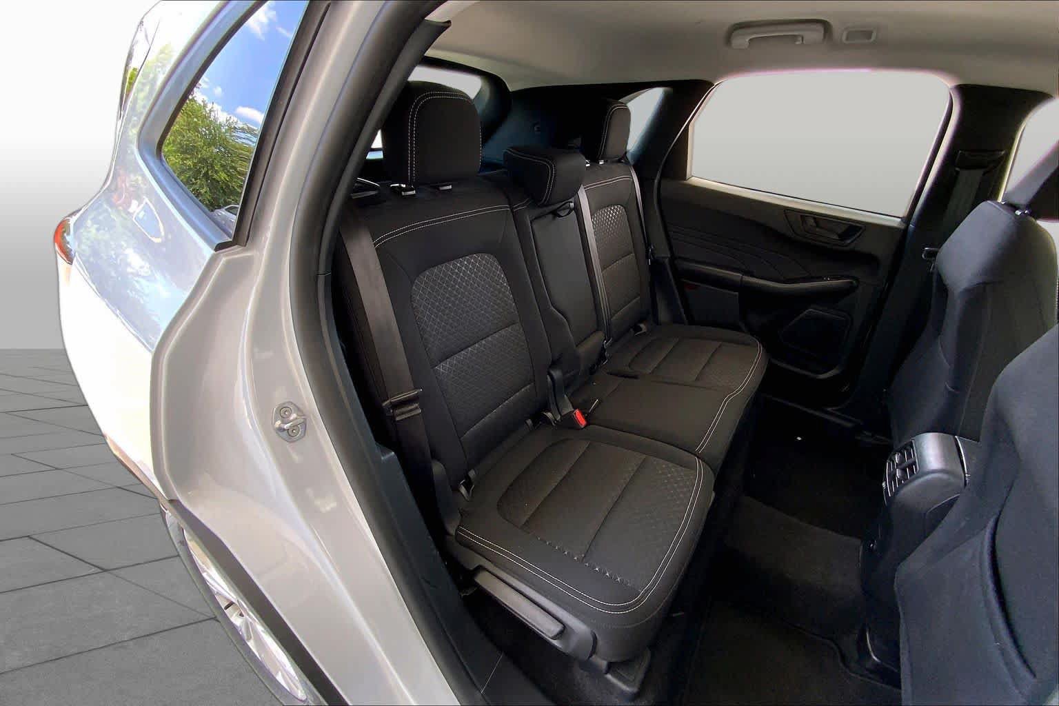 Used 2025 Ford Escape Active FWD image 20