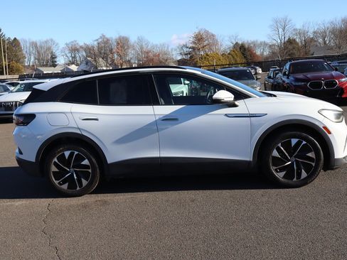 Used 2021 Volkswagen ID.4 Pro S image 4