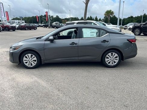 New 2025 Nissan Sentra S image 6