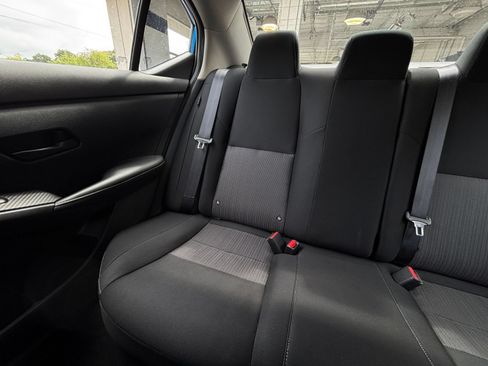 Used 2025 Nissan Sentra SV FWD image 38