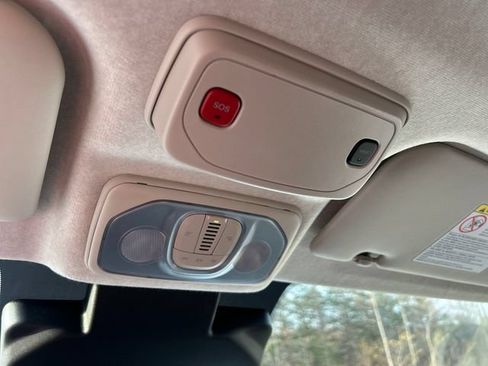 New 2025 RAM ProMaster 1500 w/ Convenience Group FWD image 27