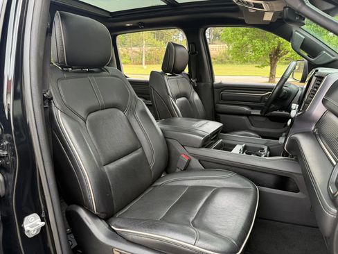 Used 2020 RAM 1500 Limited image 27