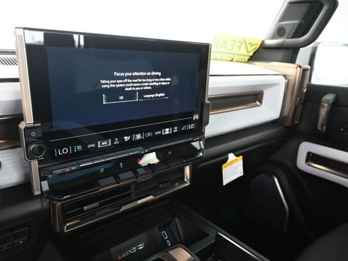 New 2025 GMC Hummer EV 2X image 23