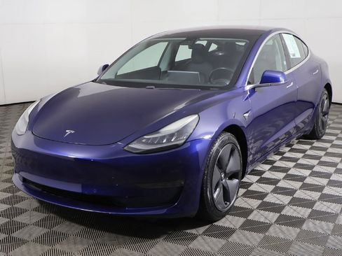 Used 2018 Tesla Model 3 Long Range image 7