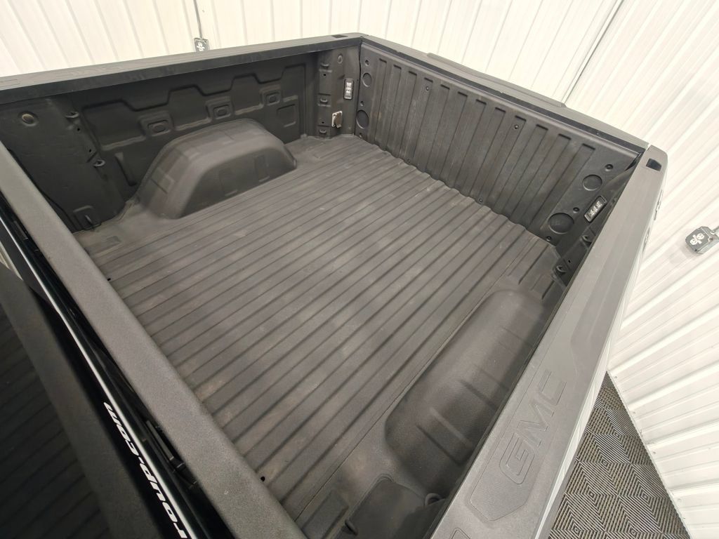 Used 2025 GMC Sierra 1500 Elevation w/ Elevation Premium Package AWD/4WD image 27